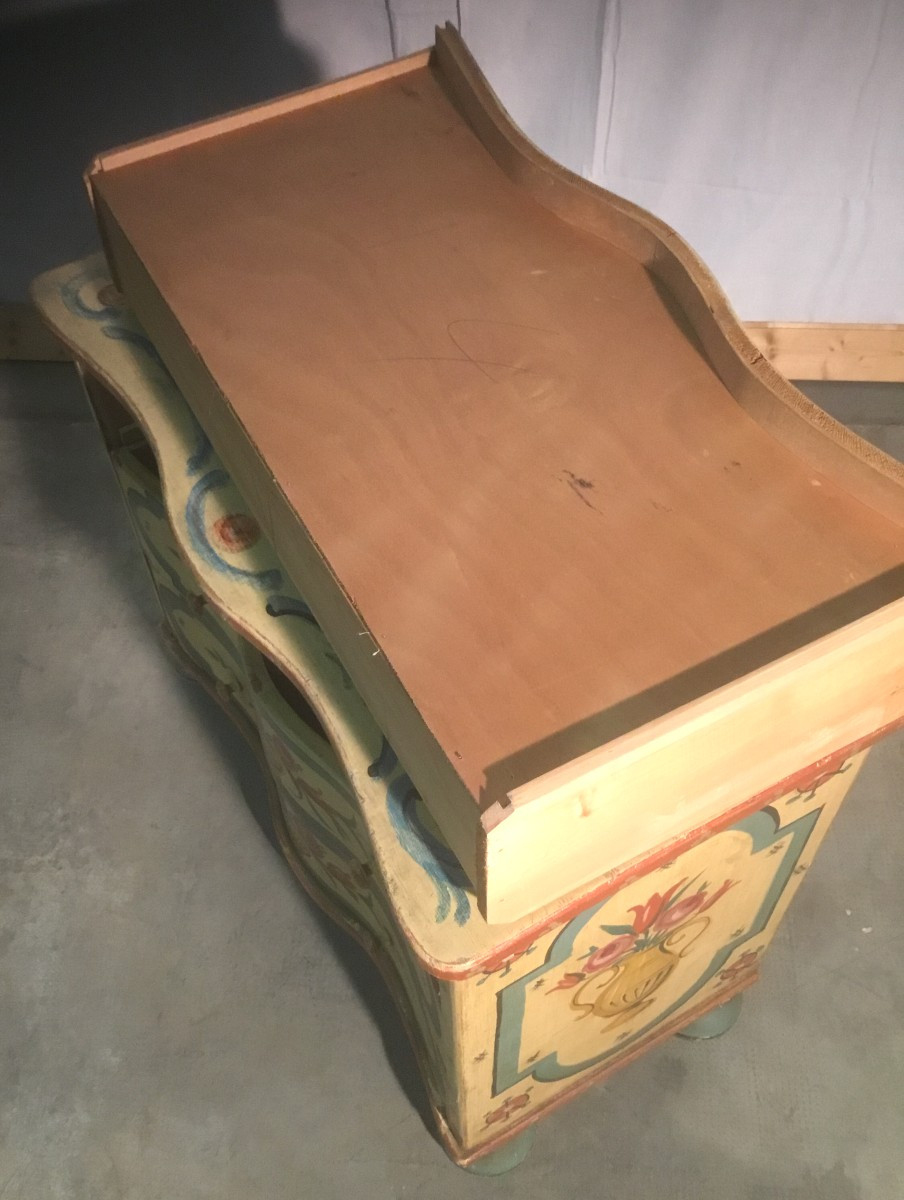 Painted Chest Of Drawers-photo-4