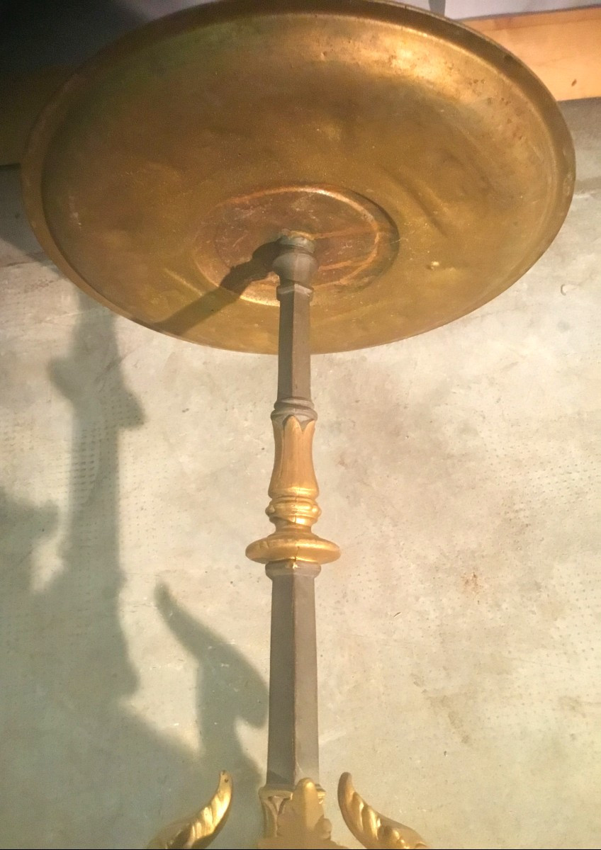 Cast Iron Pedestal Table-photo-1