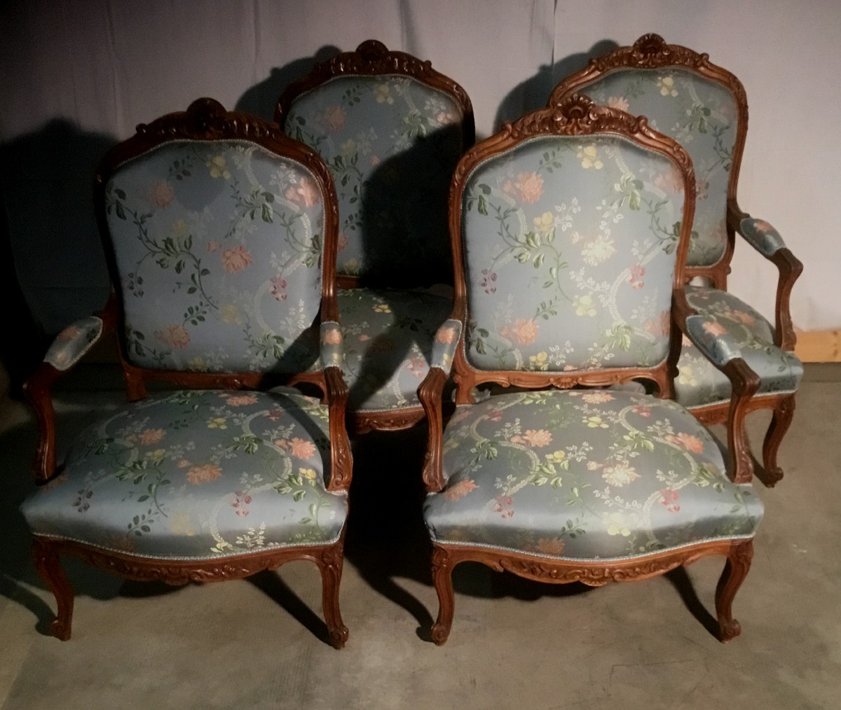 4 fauteuils en palissandre