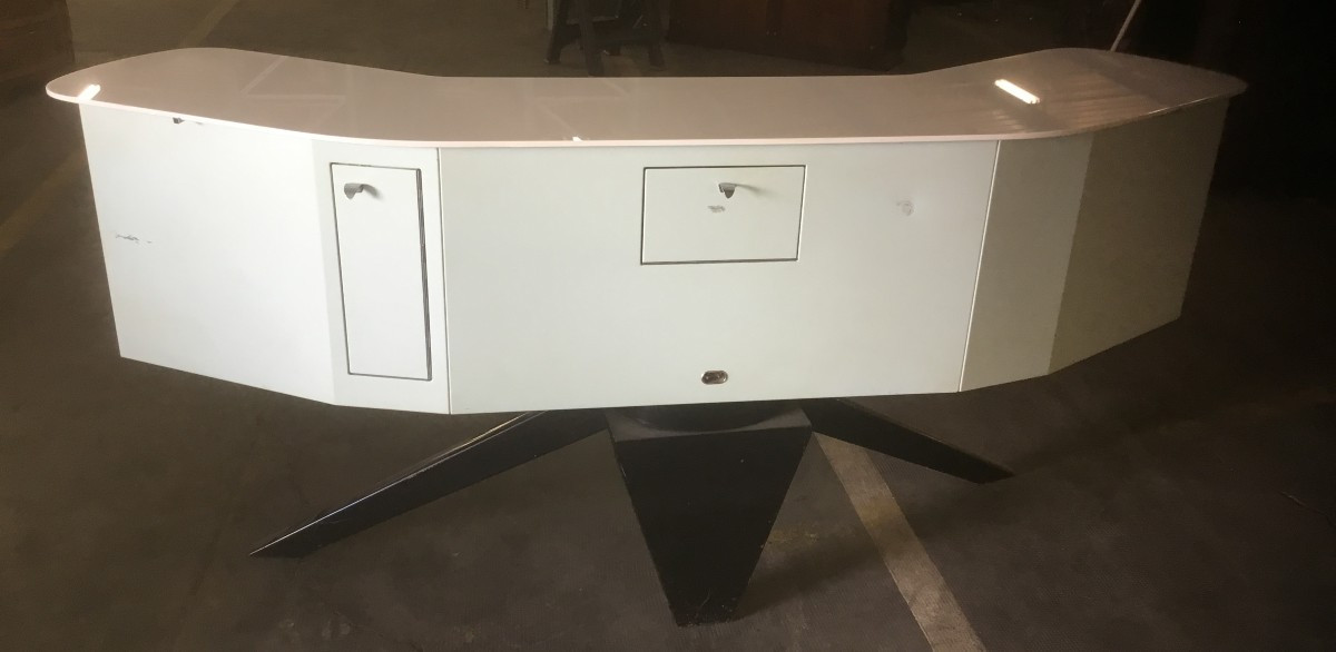 Gallus Dentist's Cabinet-photo-1