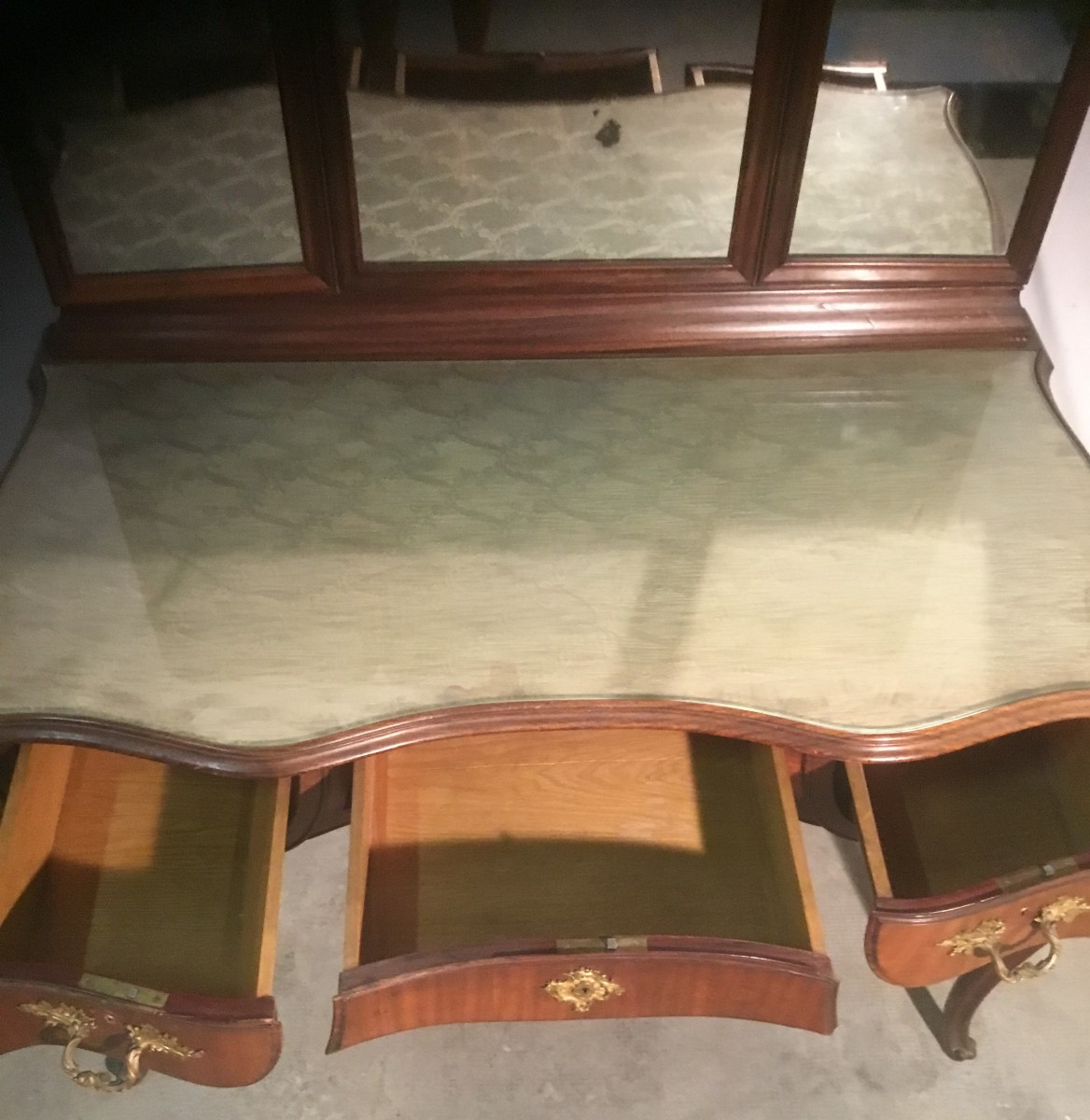 Napoleon III Dressing Table-photo-4