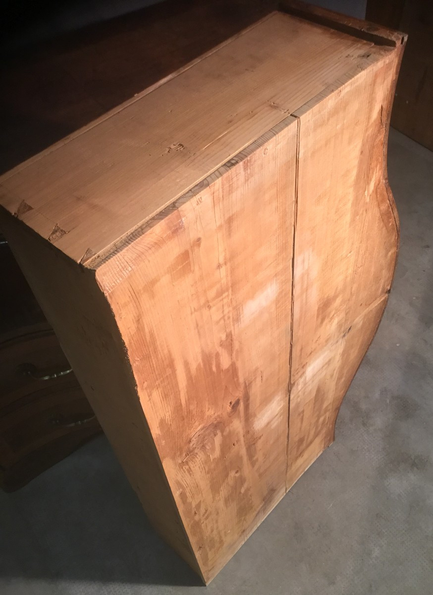 18th Century Curved Chest Of Drawers-photo-4