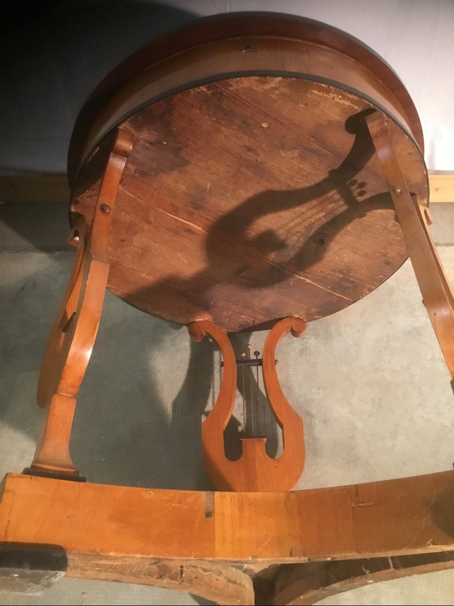 Living Room Display Case-photo-3