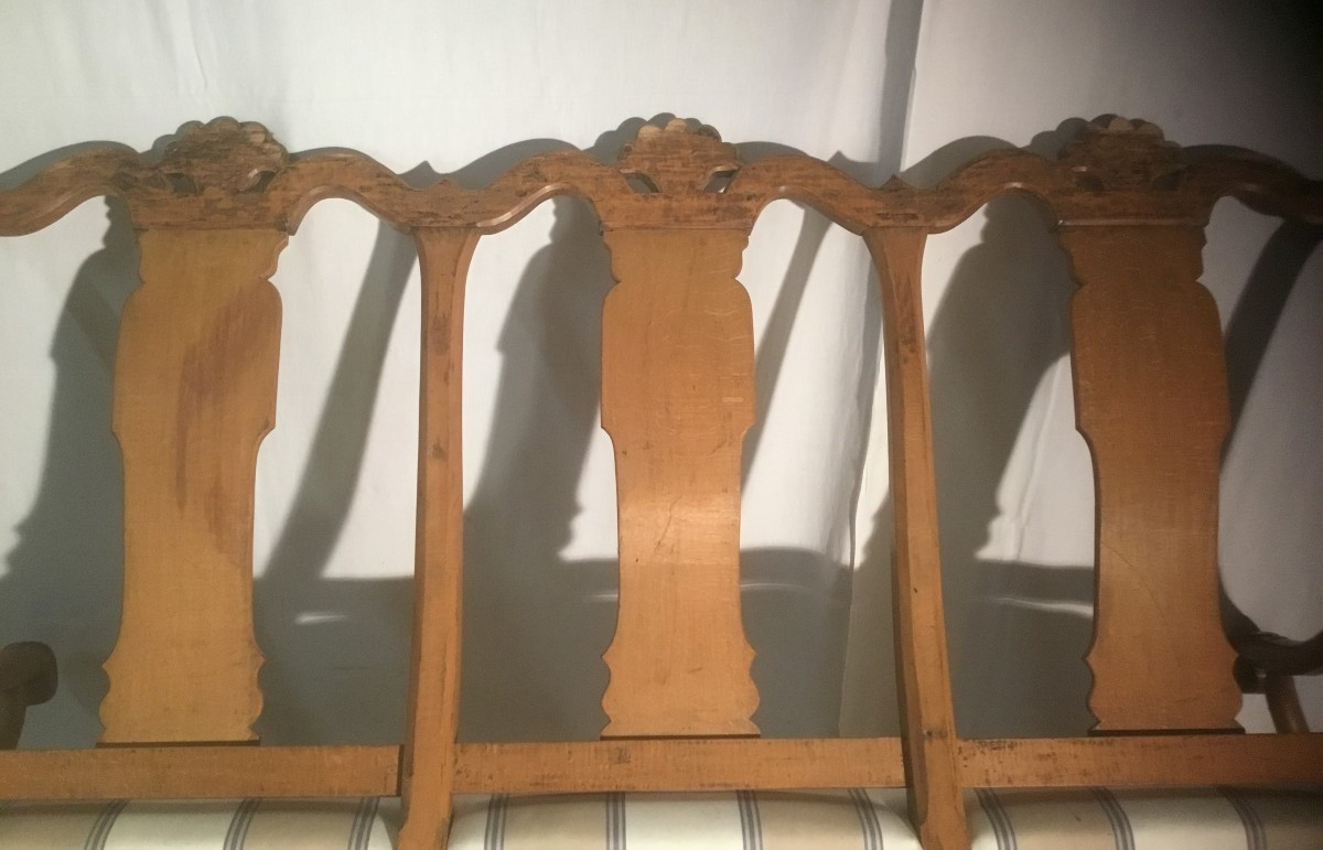 English Bench-photo-3