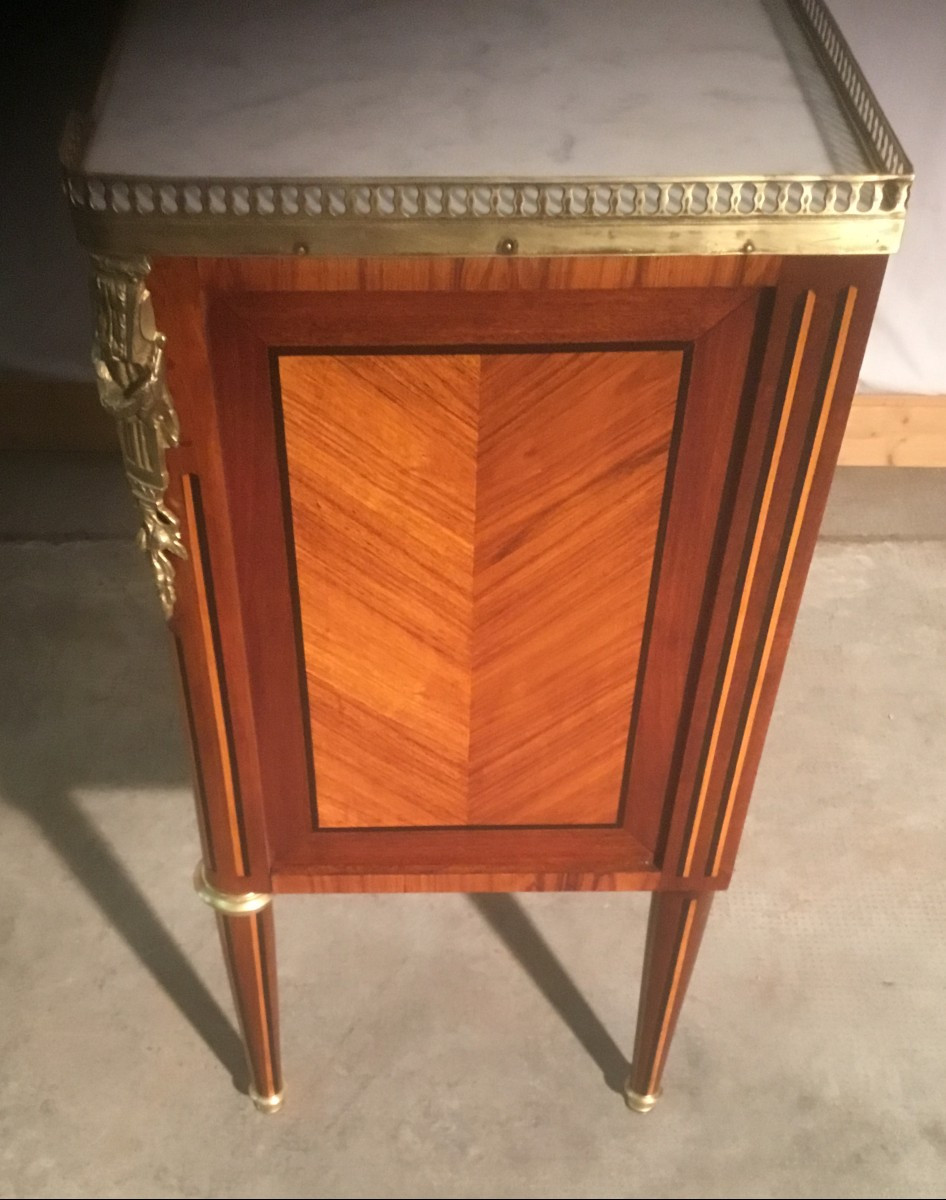 petite commode style Louis XVI-photo-1