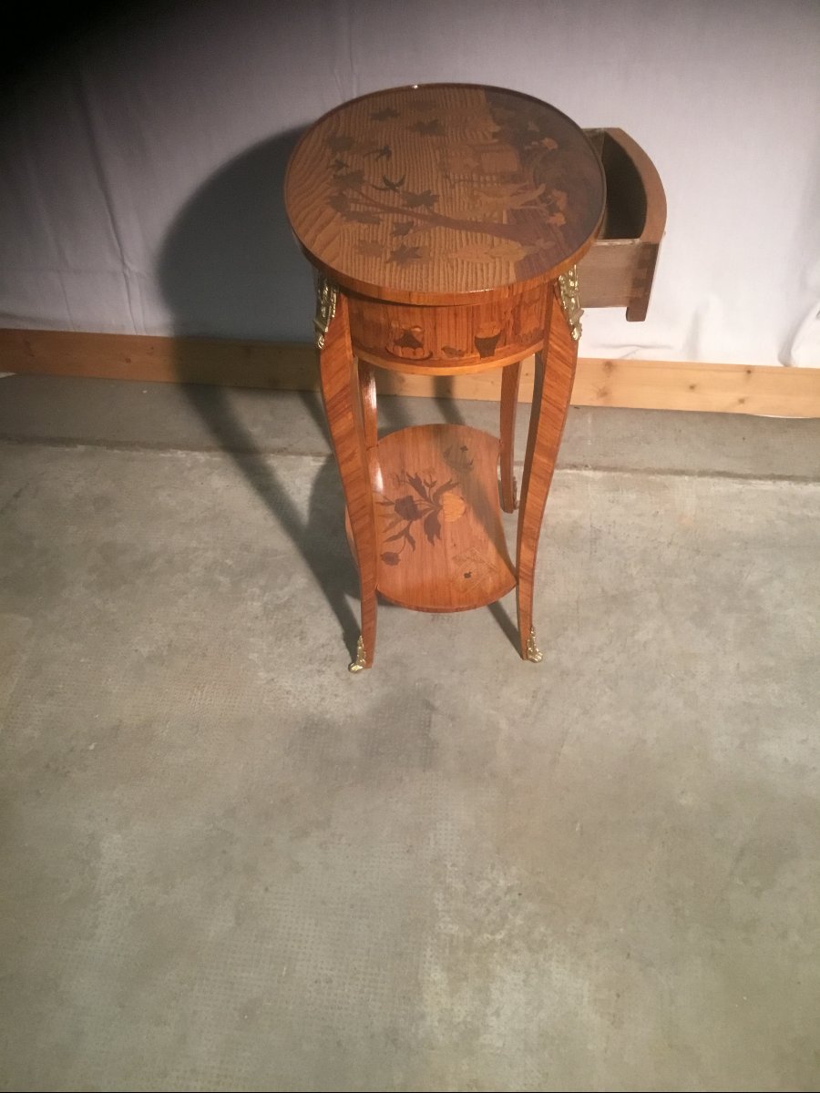 Small Inlaid Table-photo-3