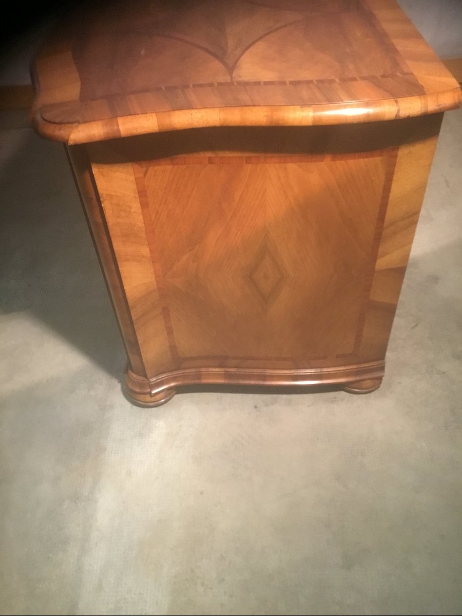 commode galbée XVIII me-photo-1