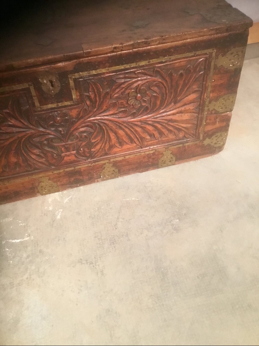 Oriental Chest-photo-4