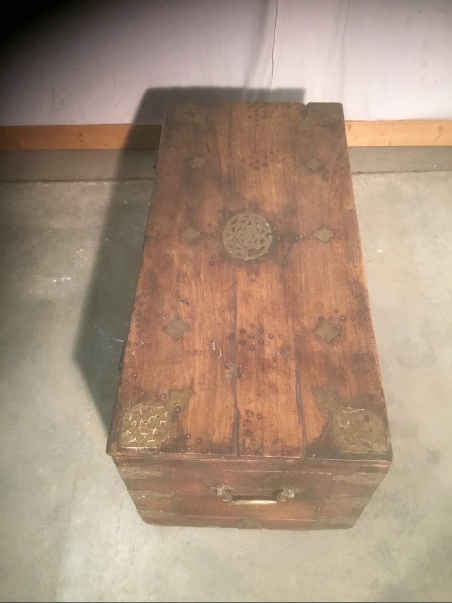 Oriental Chest-photo-2