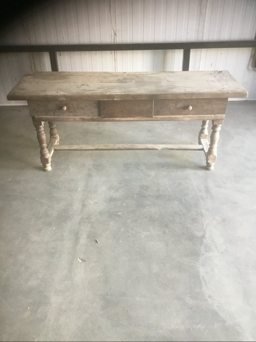 Rustic Bresse-style Table