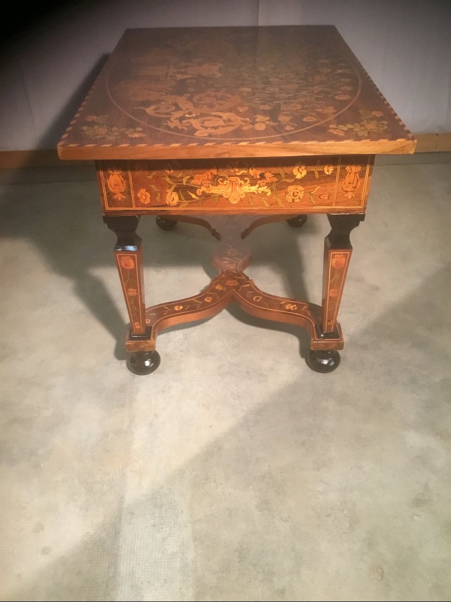 Marquetry Coffee Table-photo-6