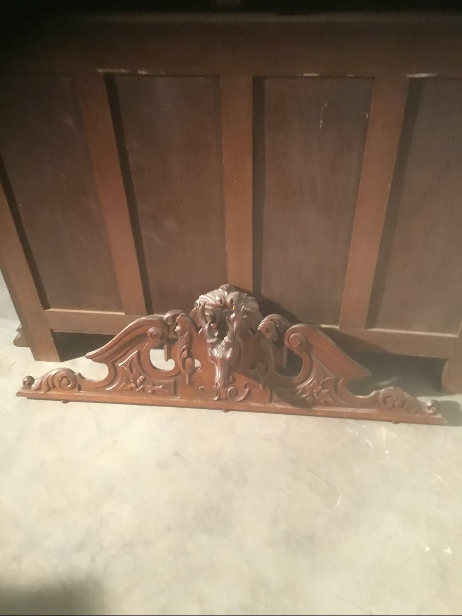 Two-section Renaissance Sideboard-photo-3