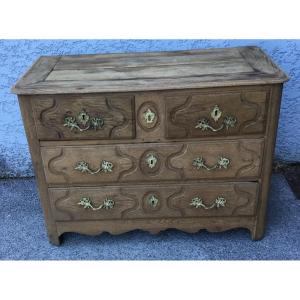 18th Century Chest Of Drawers