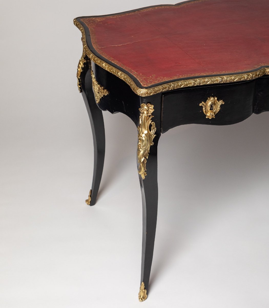 Black Lacquered Lady's Desk-photo-4