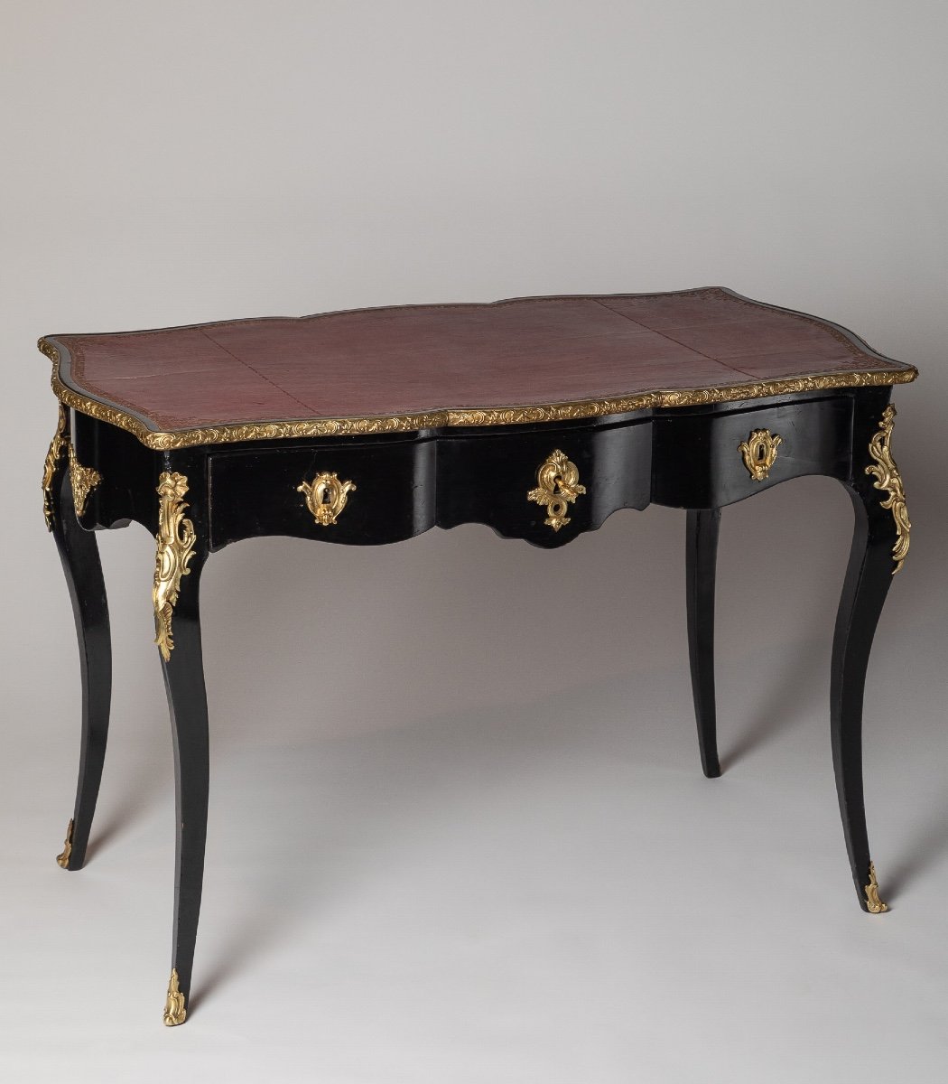 Black Lacquered Lady's Desk