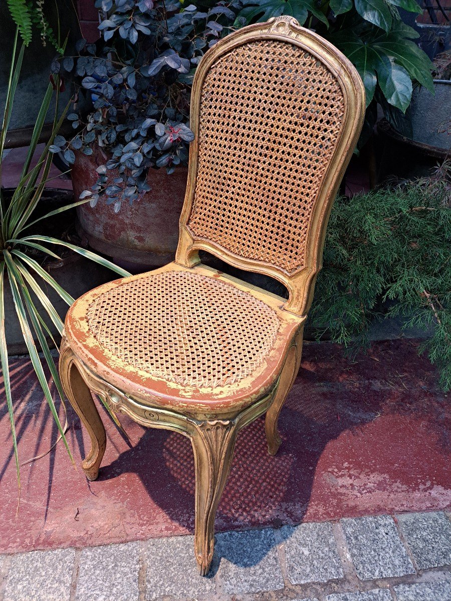 Chaise de chambre en bois doré