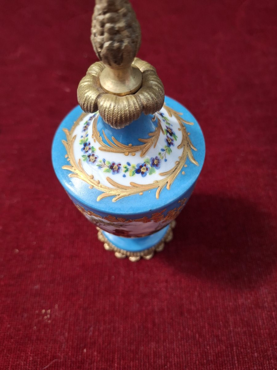 Paire de pots couverts, porcelaine Paris-photo-3