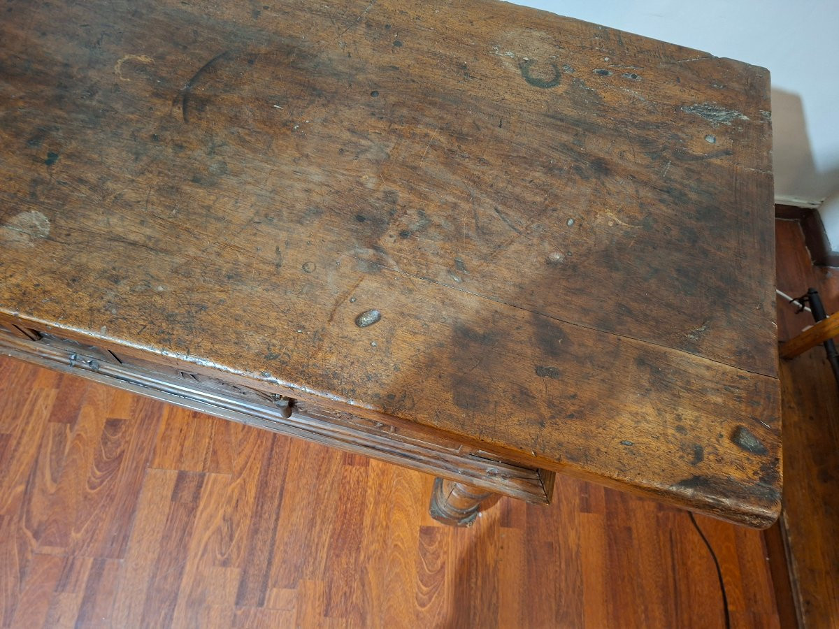   Large Table 17 Century -photo-7