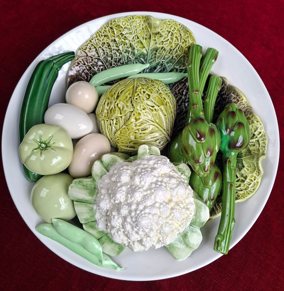 Large Trompe-l'oeil Dish With Vegetables