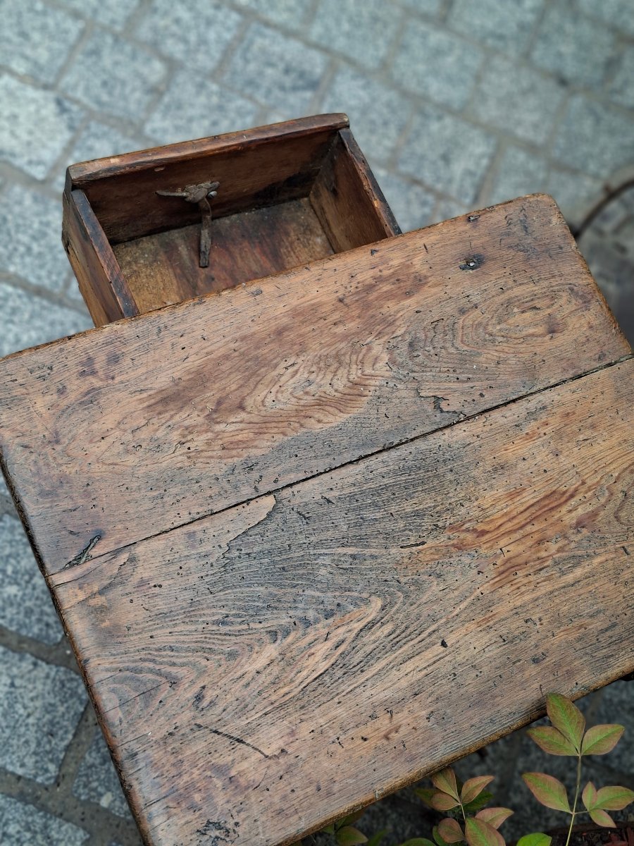 Rustic Mountain-style Nightstand -photo-2
