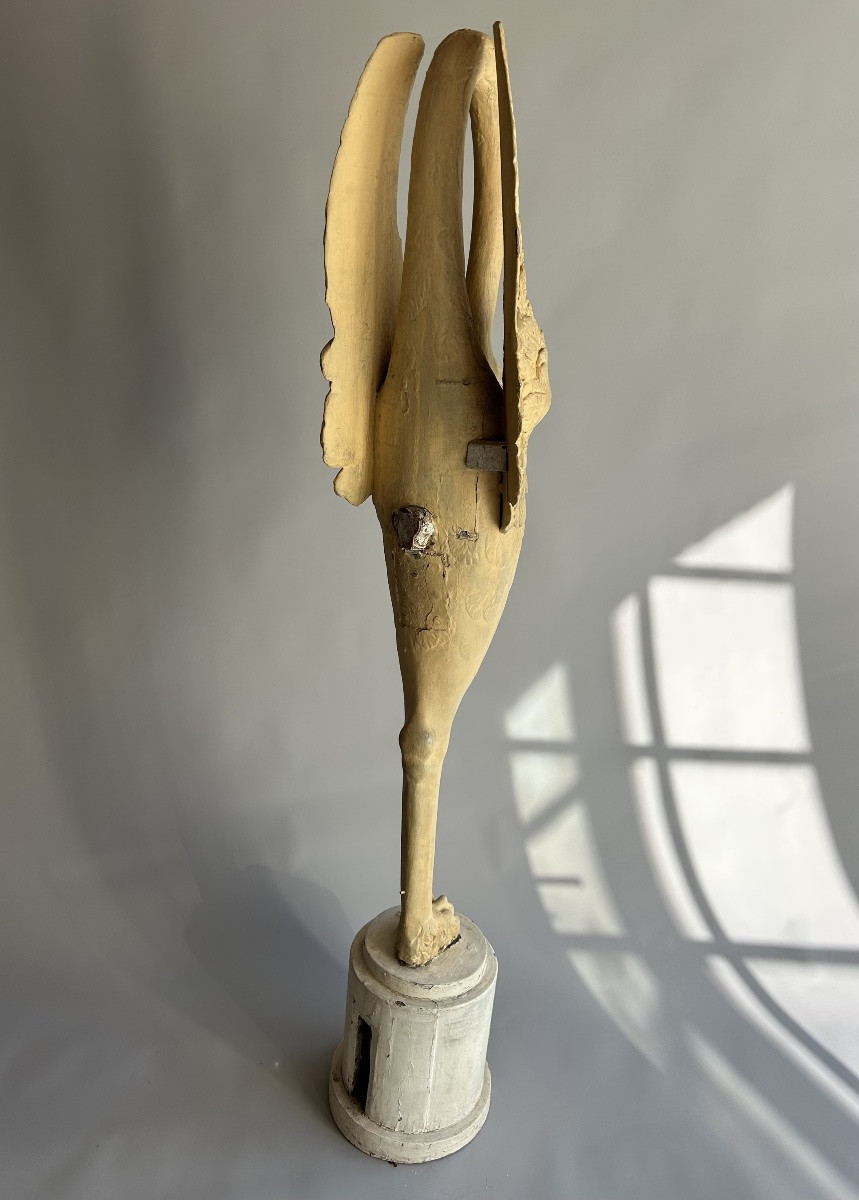 Grand cygne d'époque Empire en ronde-bosse formant un départ d'escalier-photo-2