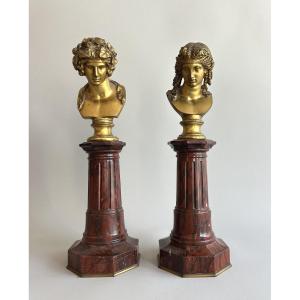 Paire de bustes en bronze d’après l’Antique représentant Ariane et Antinoüs sur socle