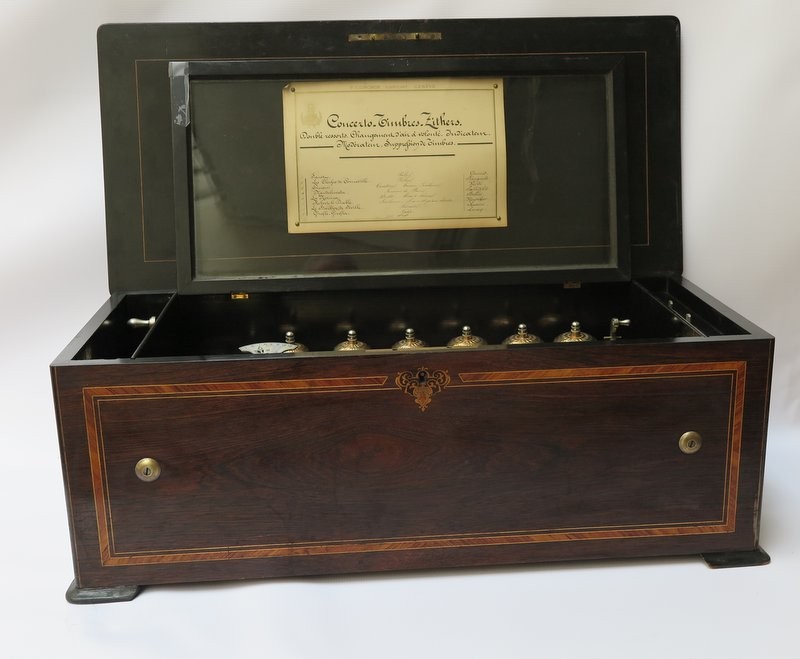 8-air Music Box F. Conchon Geneva, Mid-19th Century 