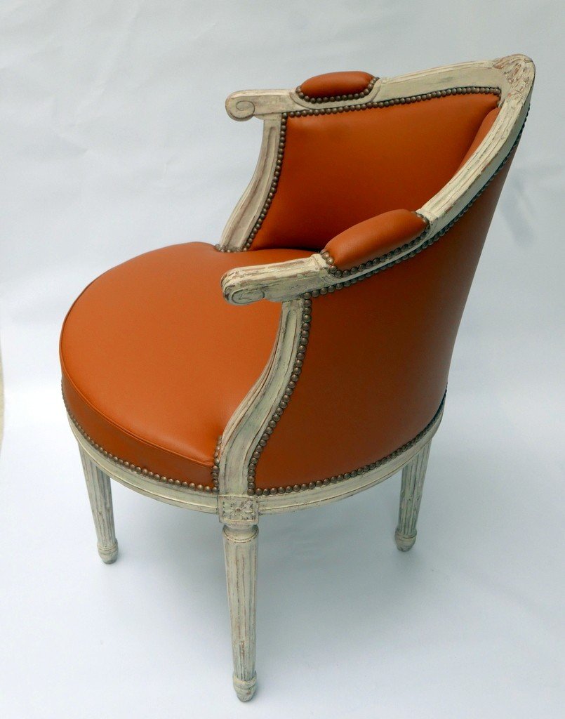 Fauteuil H&ecirc;tre Laqu&eacute; Gain&eacute; Cuir, Epoque Louis XVI.-photo-1