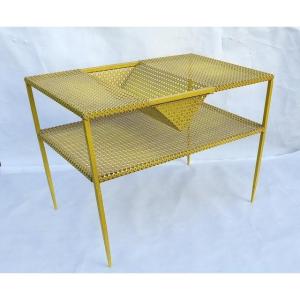 Table basse  / porte revues   fer laquée , Mathieu Mategot 1910-2001