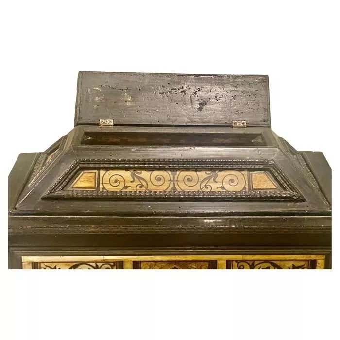 Cabinet De Table Ancien En ébène Et Ivoire, Italie Du Nord, Fin 17e Siècle-photo-1