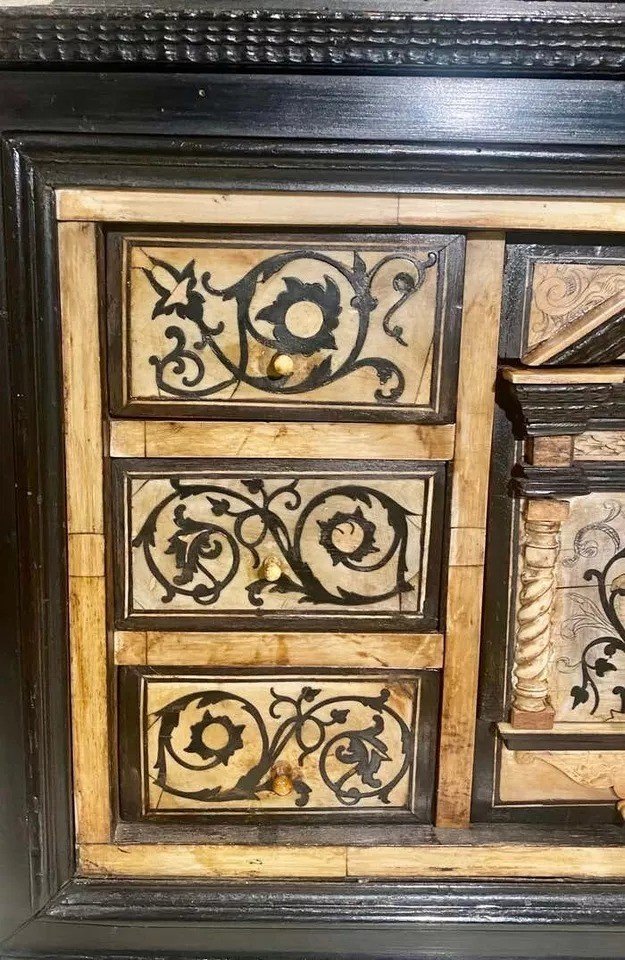 Cabinet De Table Ancien En ébène Et Ivoire, Italie Du Nord, Fin 17e Siècle-photo-4