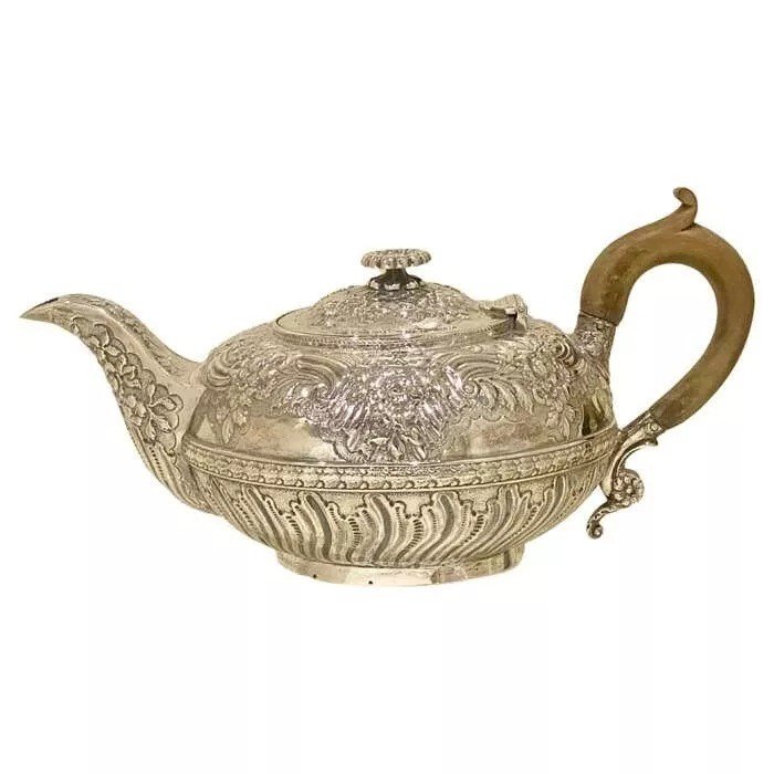 A George III Sterling Silver Teapot London 1819 By Robert Hennell Ii