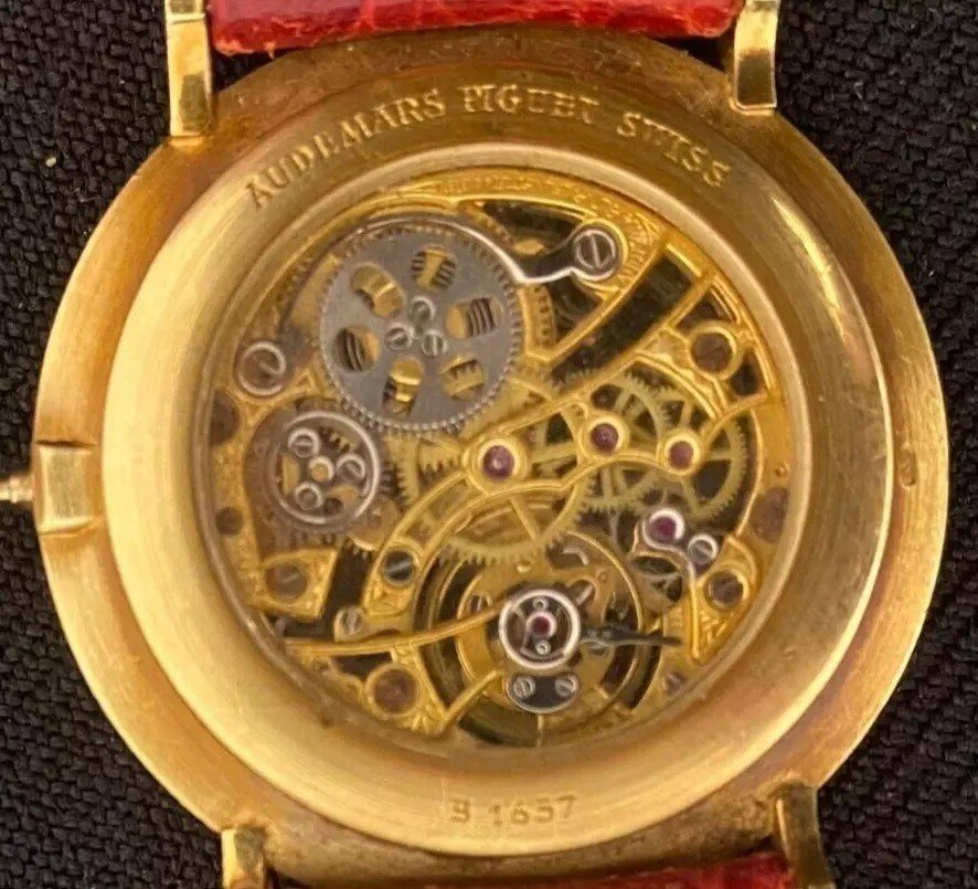 Montre Audemars Piguet Vintage Squelette En Or 18k Et Diamants-photo-1