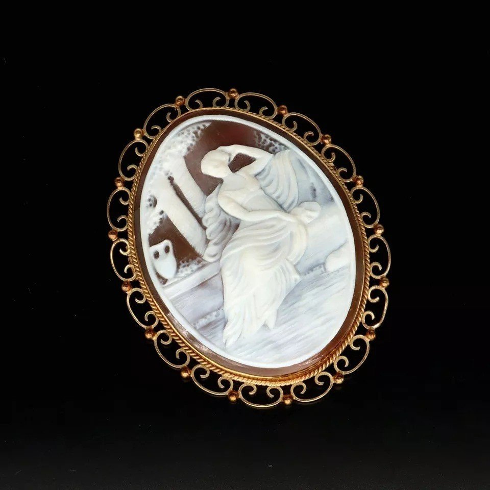 Victorian 9ct Gold Framed Shell Cameo Brooch-photo-2