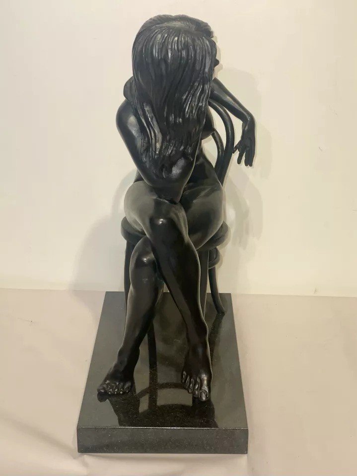 étude En Bronze d'Une Femme Nue Assise Avec De Longs Cheveux Ondulants Par Ronald Cameron-photo-5