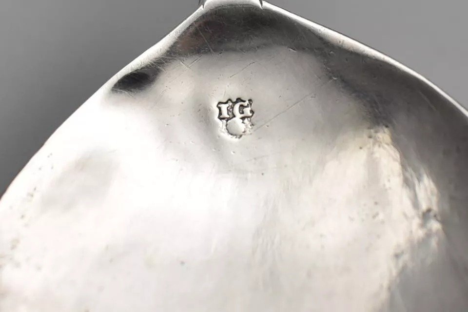 Cuillère Antique à Sceau En Argent Massif De 1630, Poinçonnée 'ig'.-photo-1
