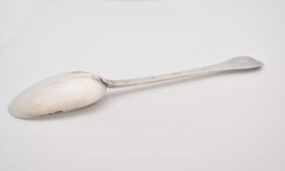 Cuillère Trifid Thomas Issoa En Argent Massif De Londres Datant De 1688.-photo-2