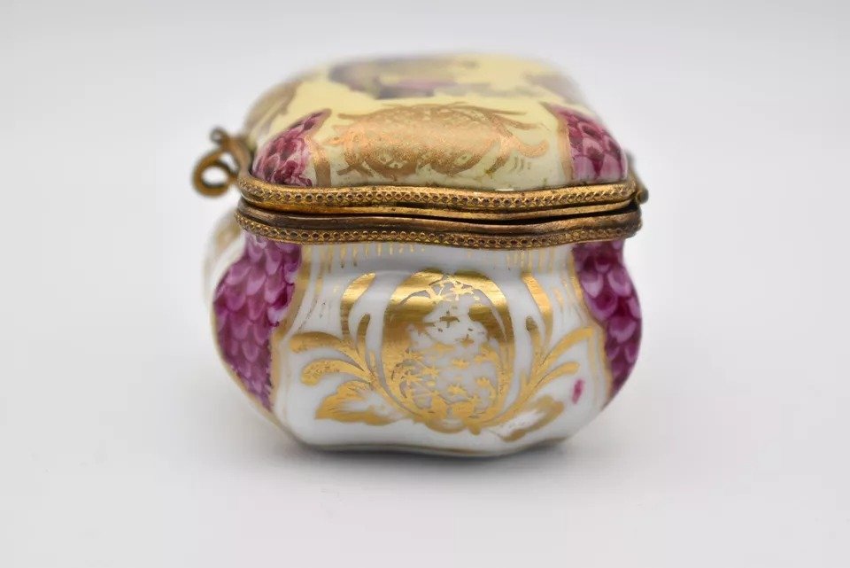 1732 – 1773 Antique Meissen Hand Painted Trinket Jewellery Box-photo-6