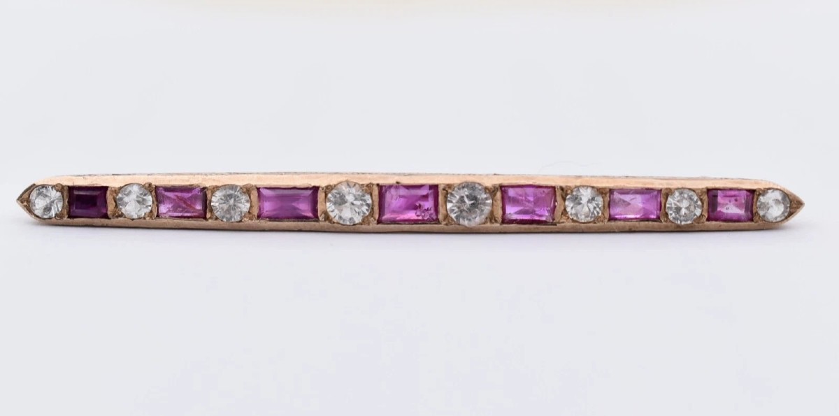 Antique French Art Deco 18ct Gold Ruby & Diamond Bar Brooch Circa 1920's