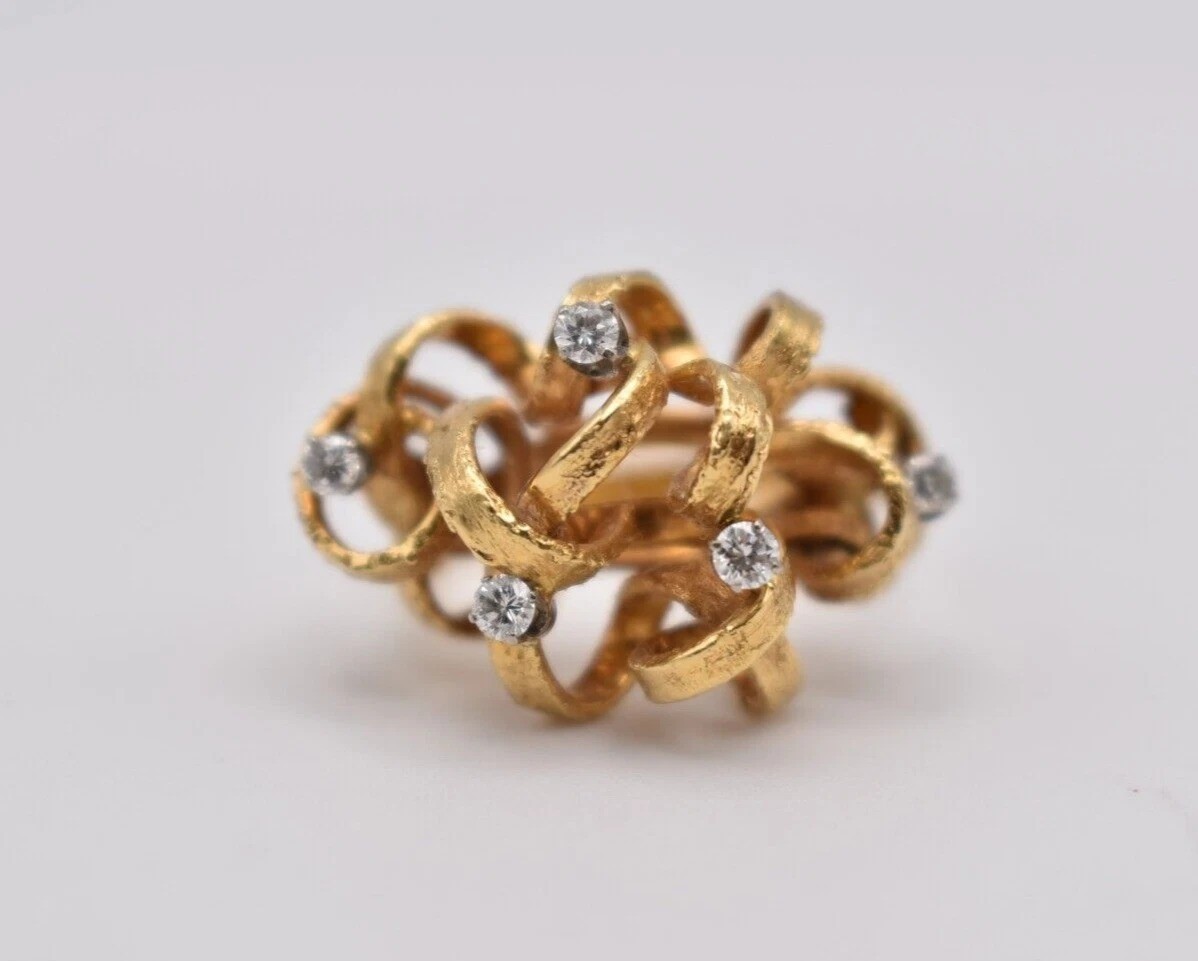 A Large Mid Century Italian 18ct Gold & Diamond Scrolled Open Work Cluster Ring