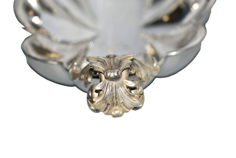 Grand Centre De Table En Argent Massif Avec Détails En Forme De Coquille Poinçonné, XIXe Siècle-photo-2