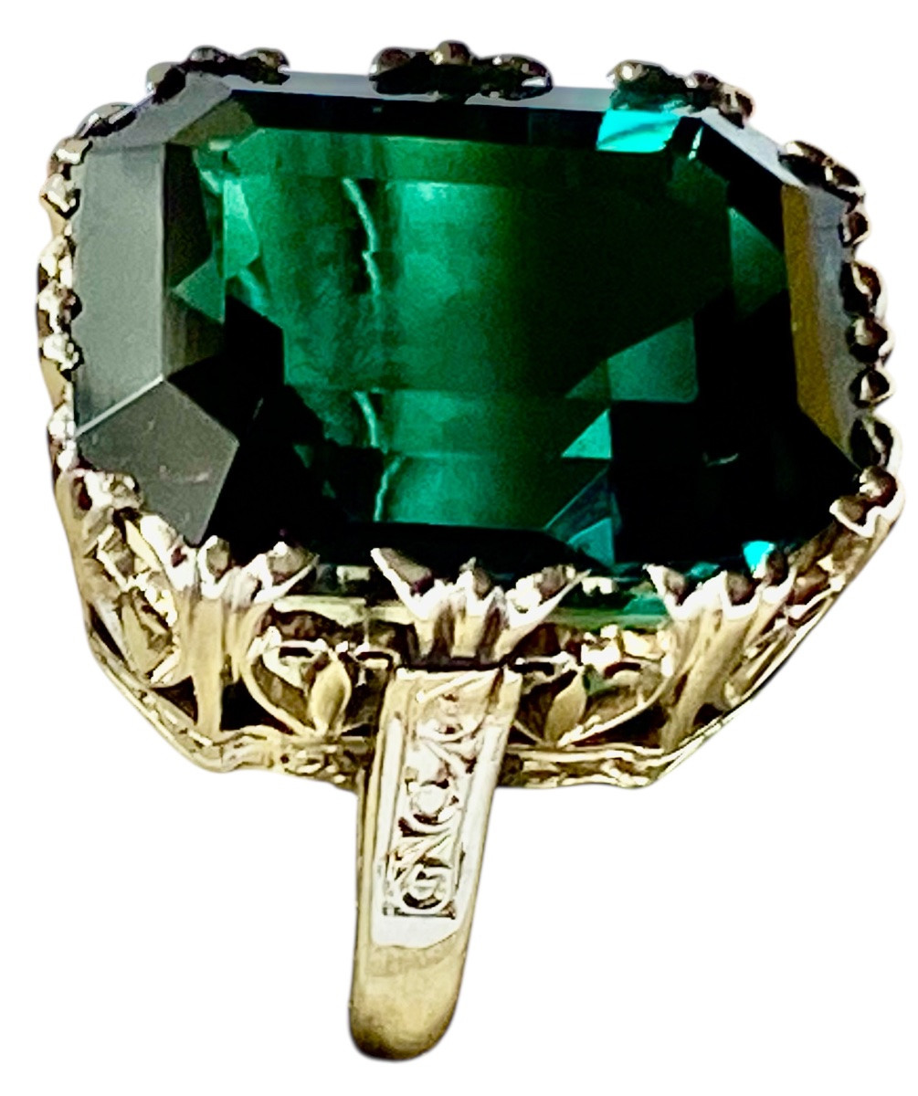 Very Large Vintage White Gold Ring With Emerald-cut Green Tourmaline – Approximately 12.75 Carat-photo-4