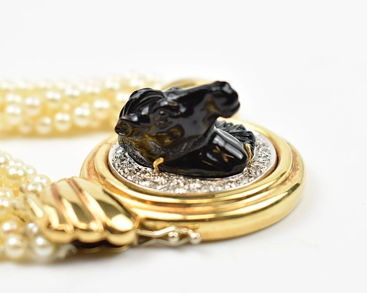 Chaumet, collier ras-du-cou diamants & perles, camée onyx noir tête de cheval, halo diamants-photo-4