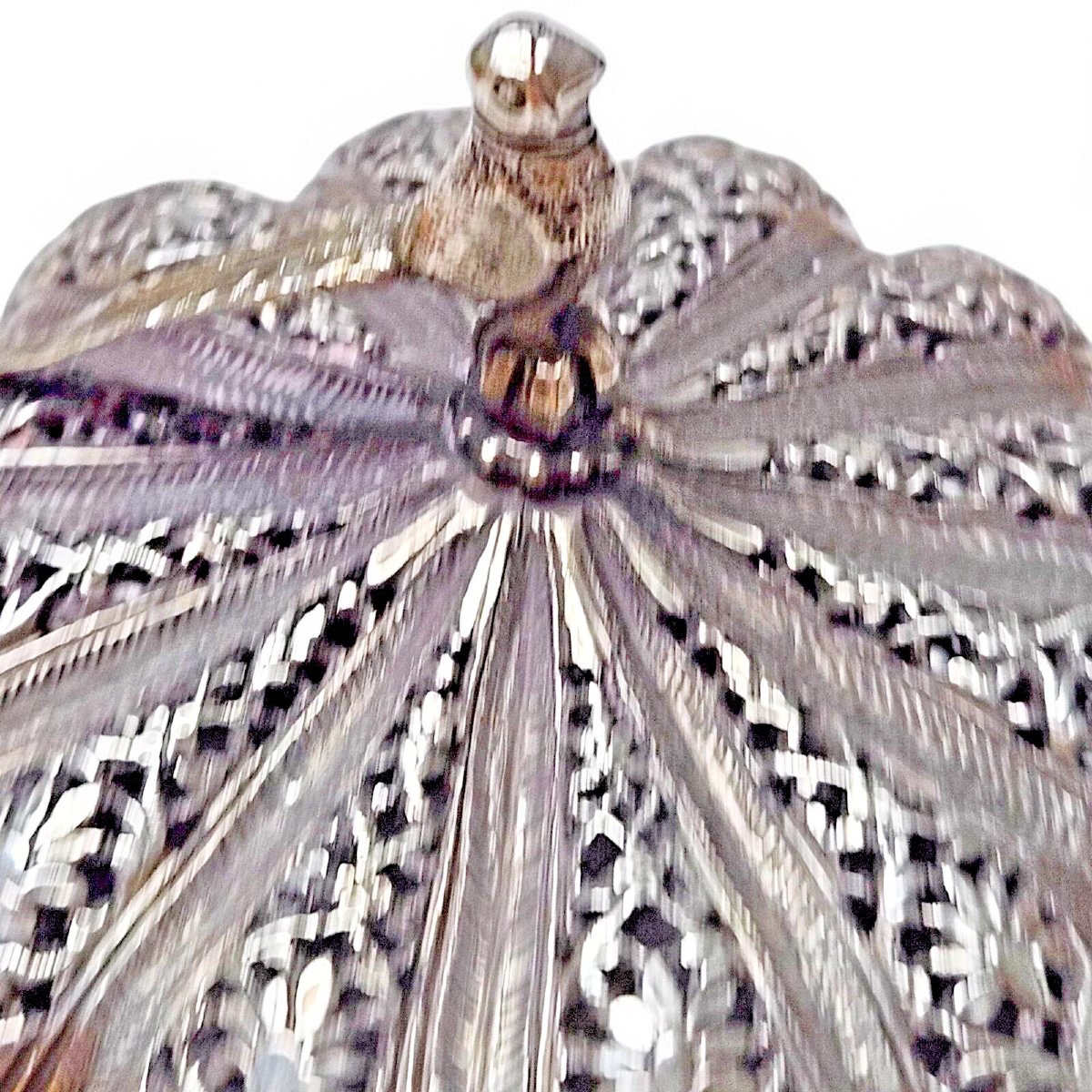 Antique Mughal Solid Silver Chased Pandan Trinket Box, India Circa 19th Century-photo-2