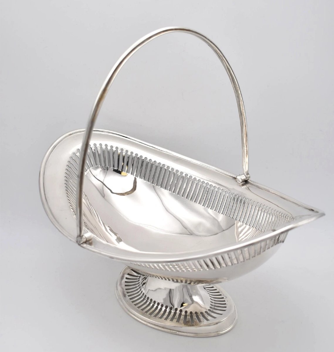 Edwardian Solid Silver Fretwork Basket By Hammond, Creake & Co Sheffield 1910-photo-3