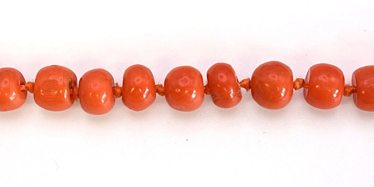 Vintage Single Stranded Beaded Salmon Coral Necklace With Silver Clasp 51"-photo-4