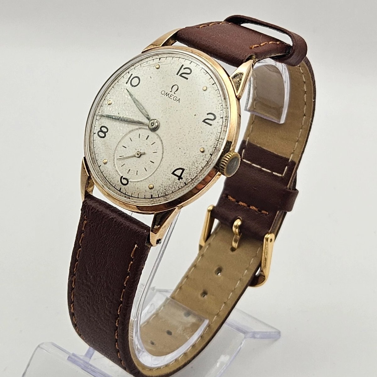 Montre vintage Omega pour homme en or 14 carats des années 1940 avec bracelet en cuir, 36 mm-photo-2