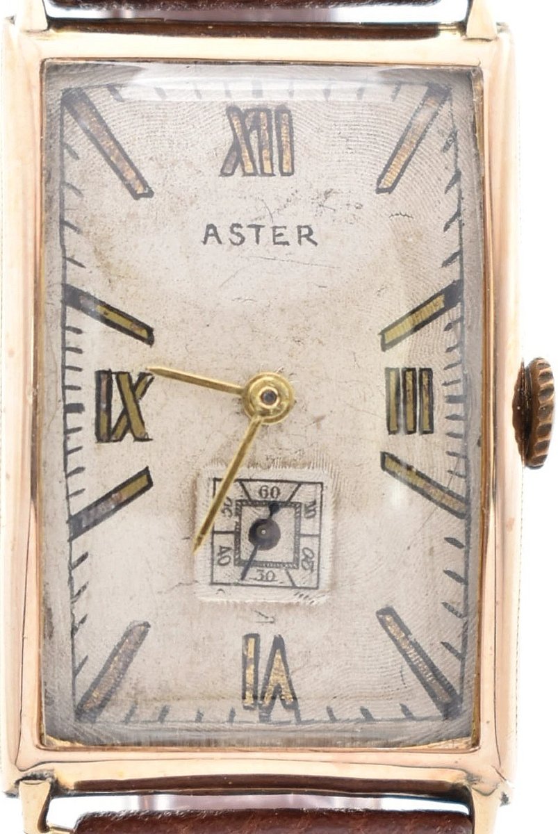 Vintage 9ct Gold Encased Aster Swiss Made Mechanical Wristwatch-photo-2