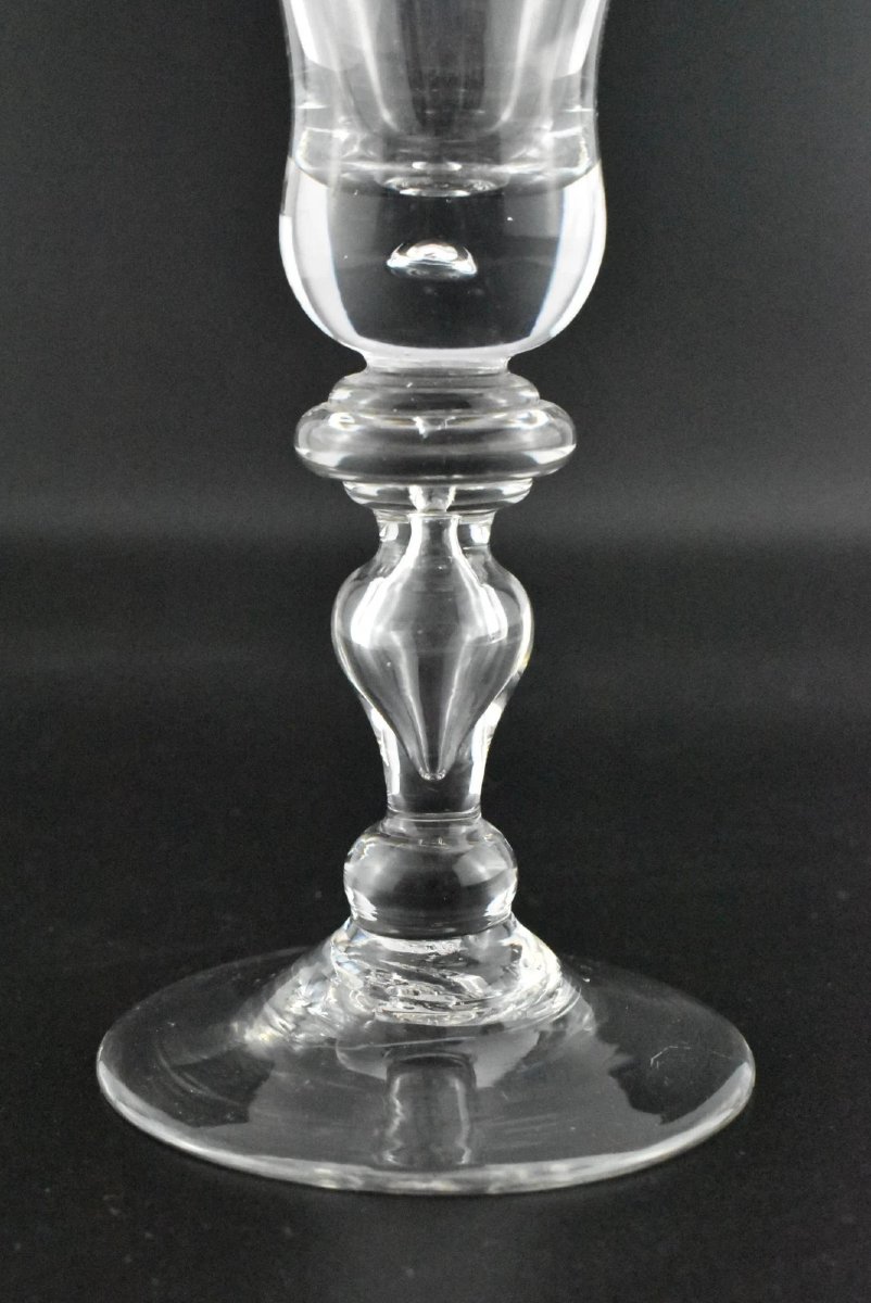 A Georgian Balluster Glass Goblet With Flared Rim And Teardrop Stem-photo-1