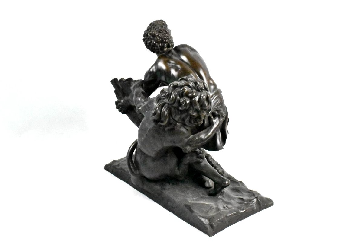 Une grande sculpture en bronze antique Milon de Crotone piégé dans le chêne par un lion-photo-5
